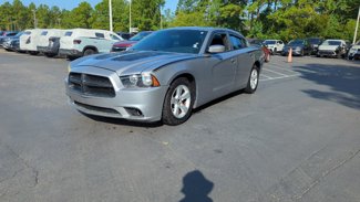 Used 2013 Dodge Charger SE image 1