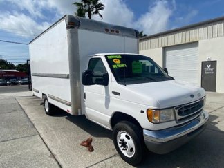 Used 2002 Ford E-350 and Econoline 350 Super Duty image 1