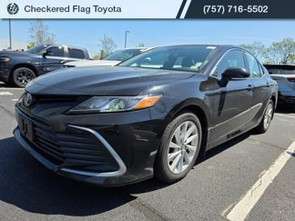 Used 2021 Toyota Camry LE image 1