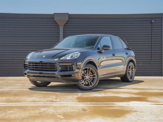Certified 2021 Porsche Cayenne image 1