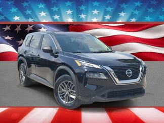 Used 2021 Nissan Rogue S image 1