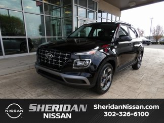 Used 2022 Hyundai Venue SEL image 1