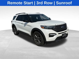Used 2022 Ford Explorer XLT w/ Equipment Group 202A image 1