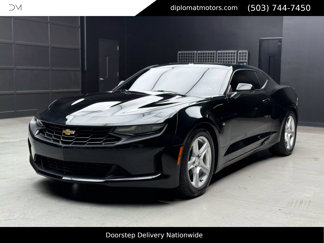 Used 2022 Chevrolet Camaro LT image 1