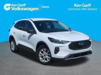 Used 2023 Ford Escape Active image 1