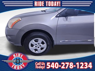 Used 2013 Nissan Rogue S image 1