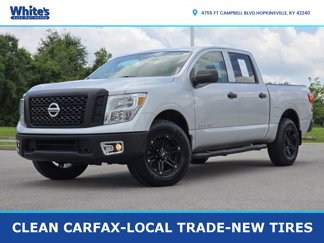 Used 2017 Nissan Titan S image 1