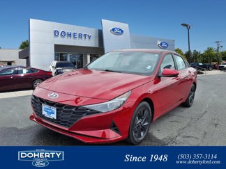 Used 2023 Hyundai Elantra Blue image 1