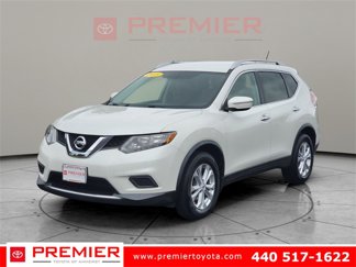 Used 2015 Nissan Rogue SV image 1