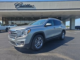 Used 2024 GMC Terrain SLT image 1
