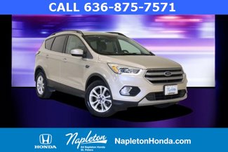 Used 2017 Ford Escape SE w/ Equipment Group 201A image 1
