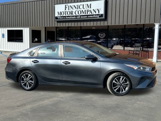 Used 2022 Kia Forte LXS image 1