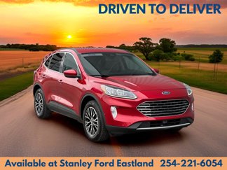 Used 2021 Ford Escape Titanium w/ Class II Trailer Tow Package image 1