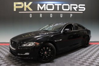 Used 2017 Jaguar XJ R-Sport image 1
