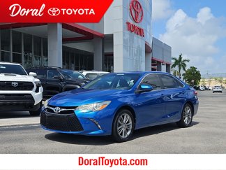 Used 2017 Toyota Camry XLE image 1