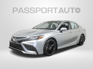 Used 2022 Toyota Camry XSE image 1