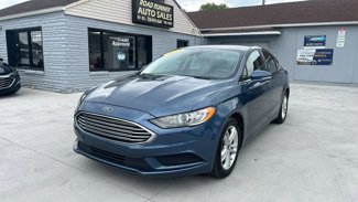 Used 2018 Ford Fusion SE image 1