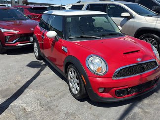 Used 2013 MINI Cooper S image 1