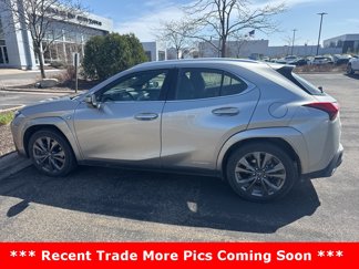 Used 2022 Lexus UX 250h F Sport image 1