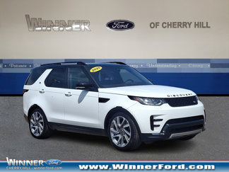 Used 2020 Land Rover Discovery Landmark image 1