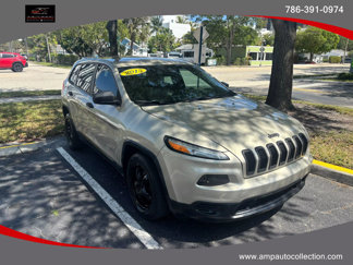 Used 2015 Jeep Cherokee Sport image 1