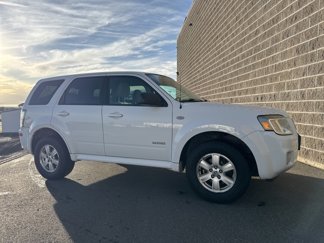 Used 2008 Mercury Mariner 4WD V6 image 1