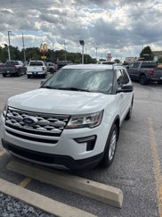 Used 2019 Ford Explorer XLT image 1