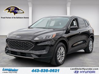 Used 2021 Ford Escape SE image 1