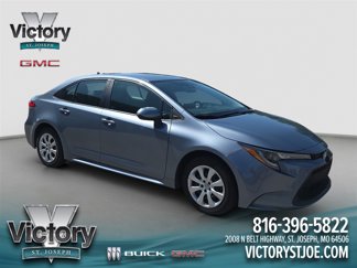 Used 2022 Toyota Corolla LE image 1
