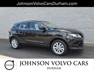 Used 2019 Nissan Rogue Sport S w/ Appearance Package image 1