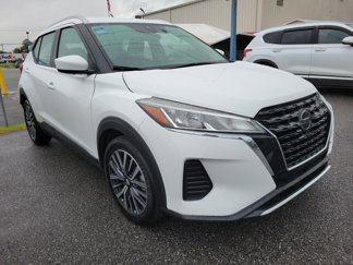 Used 2021 Nissan Kicks SV image 1