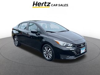 Used 2024 Nissan Versa SV image 1