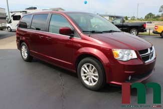 Used 2019 Dodge Grand Caravan SXT image 1