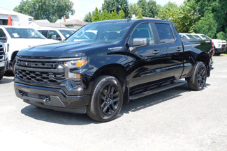 Used 2023 Chevrolet Silverado 1500 Custom image 1