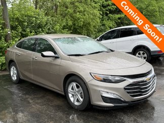 Used 2023 Chevrolet Malibu LT image 1