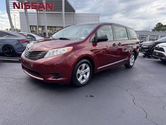 Used 2014 Toyota Sienna L image 1