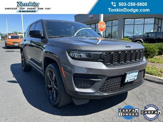 Used 2023 Jeep Grand Cherokee Altitude image 1