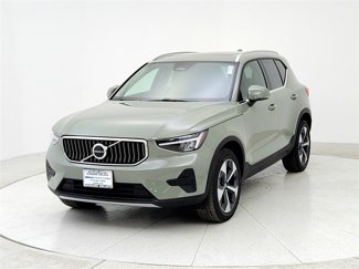 New 2025 Volvo XC40 B5 Core w/ Climate Package image 1