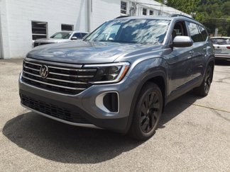 New 2024 Volkswagen Atlas SE image 1
