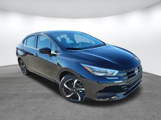 New 2025 Nissan Versa SR w/ Trunk Package image 1