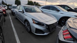Used 2023 Nissan Altima 2.5 SL video 1