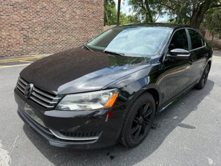 Used 2014 Volkswagen Passat 1.8T S image 1