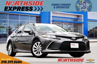 Used 2022 Toyota Camry LE image 1