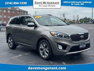 Used 2017 Kia Sorento SX image 1