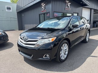 Used 2013 Toyota Venza LE image 1