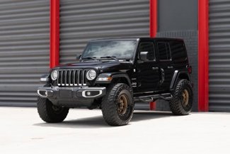 Used 2019 Jeep Wrangler Unlimited Sahara image 1
