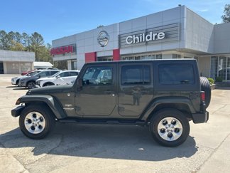 Used 2015 Jeep Wrangler Unlimited Sahara w/ Connectivity Group image 1
