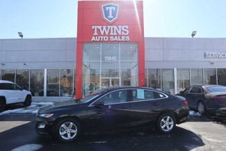 Used 2023 Chevrolet Malibu LS image 1
