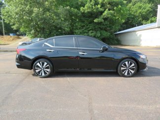 Used 2019 Nissan Altima 2.5 SV image 1