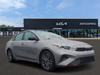Used 2023 Kia Forte GT-Line image 1